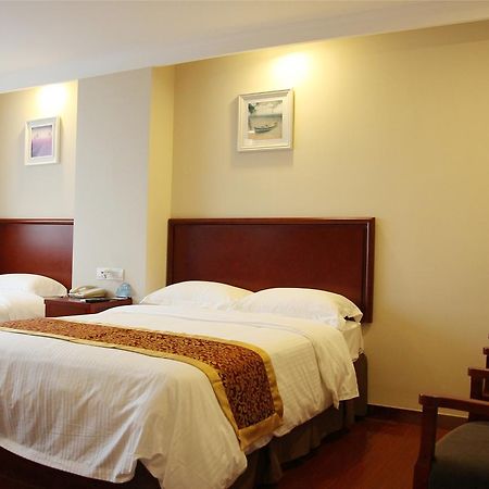 Greentree Inn Jiangsu Wuxi Jiangyin Zhouzhuang Shiji Avenue Business Hotel Dış mekan fotoğraf