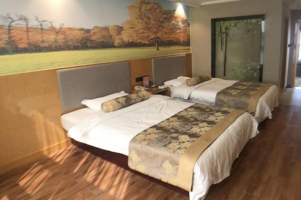 Greentree Inn Jiangsu Wuxi Jiangyin Zhouzhuang Shiji Avenue Business Hotel Dış mekan fotoğraf