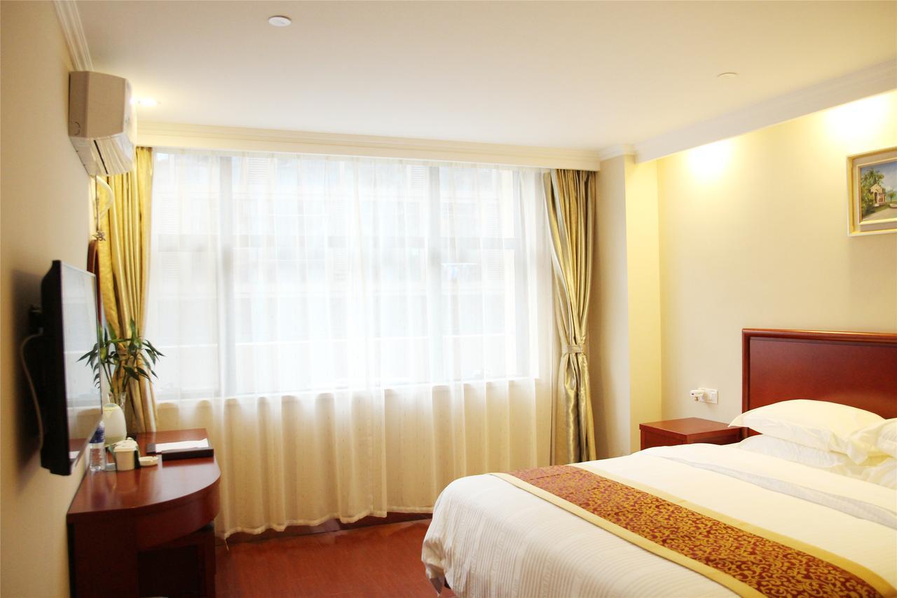 Greentree Inn Jiangsu Wuxi Jiangyin Zhouzhuang Shiji Avenue Business Hotel Dış mekan fotoğraf