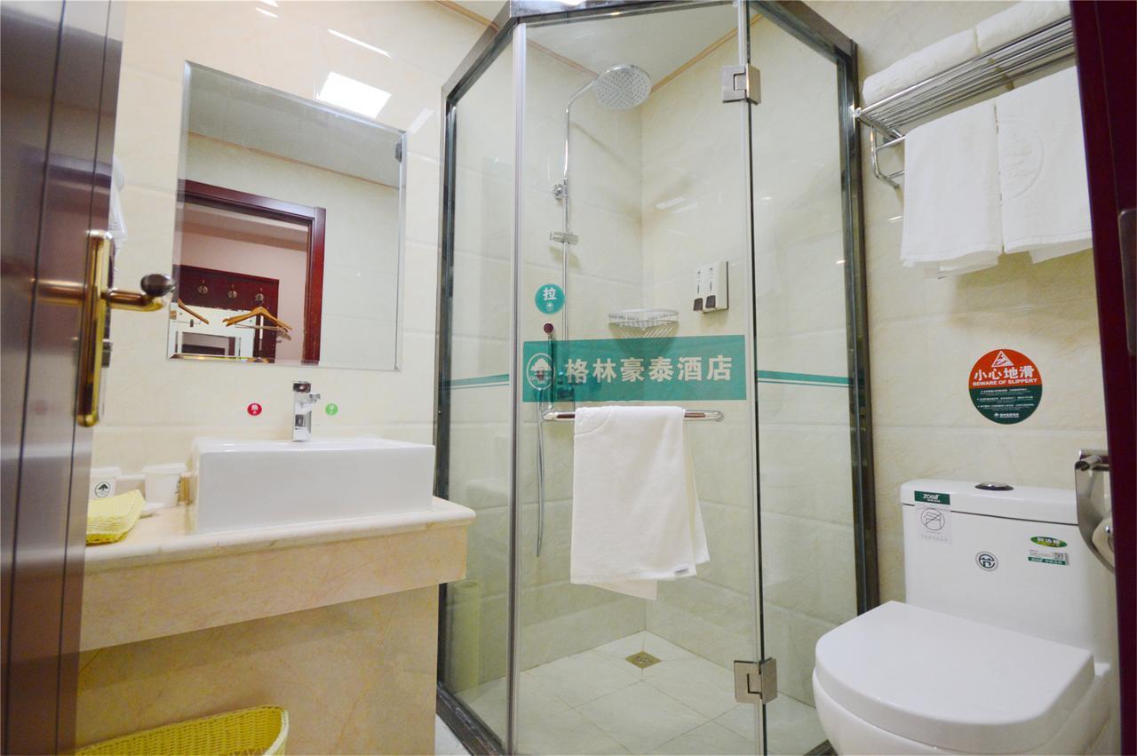 Greentree Inn Jiangsu Wuxi Jiangyin Zhouzhuang Shiji Avenue Business Hotel Dış mekan fotoğraf