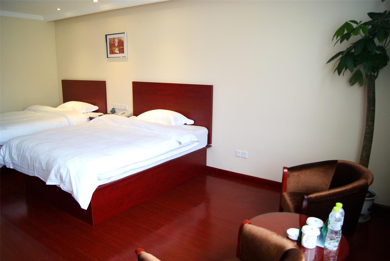 Greentree Inn Jiangsu Wuxi Jiangyin Zhouzhuang Shiji Avenue Business Hotel Dış mekan fotoğraf