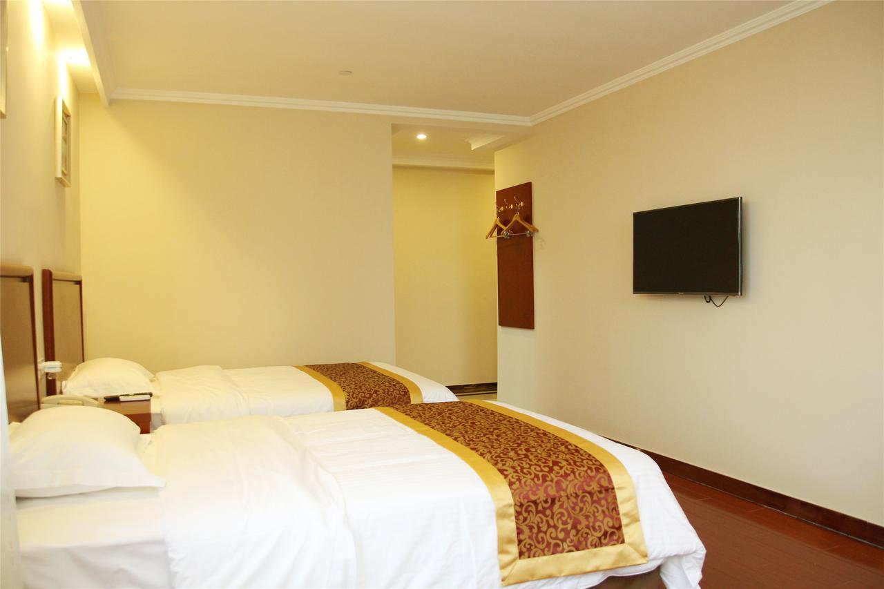 Greentree Inn Jiangsu Wuxi Jiangyin Zhouzhuang Shiji Avenue Business Hotel Dış mekan fotoğraf
