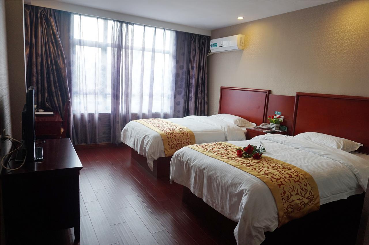 Greentree Inn Jiangsu Wuxi Jiangyin Zhouzhuang Shiji Avenue Business Hotel Dış mekan fotoğraf