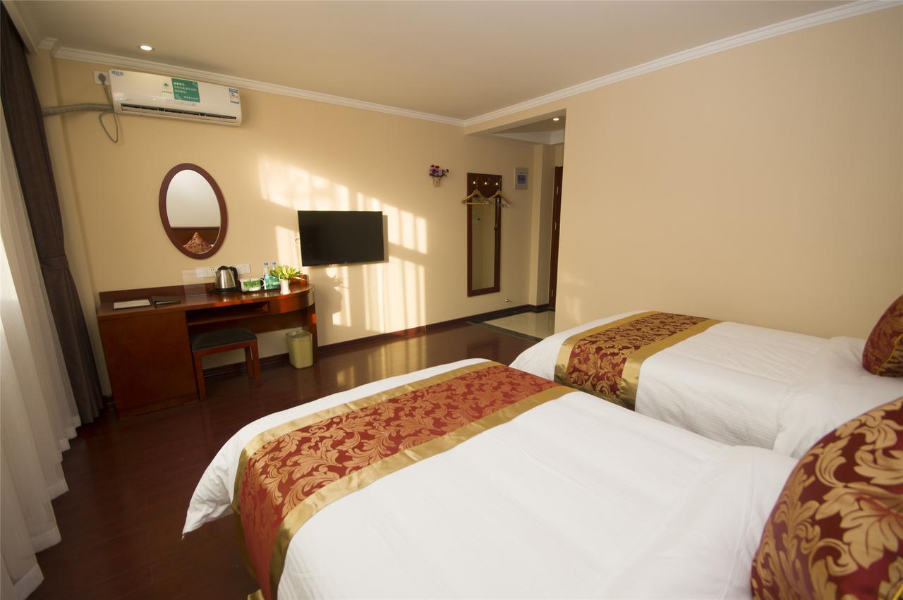Greentree Inn Jiangsu Wuxi Jiangyin Zhouzhuang Shiji Avenue Business Hotel Dış mekan fotoğraf