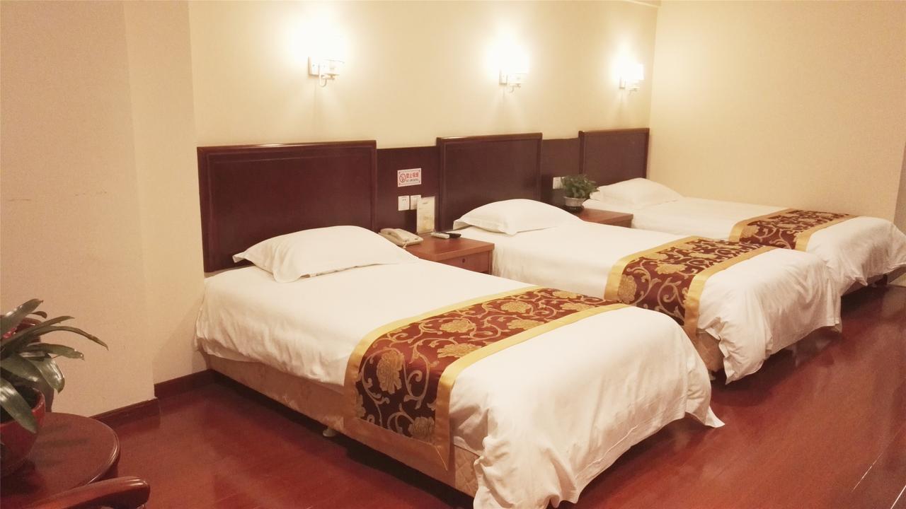 Greentree Inn Jiangsu Wuxi Jiangyin Zhouzhuang Shiji Avenue Business Hotel Dış mekan fotoğraf
